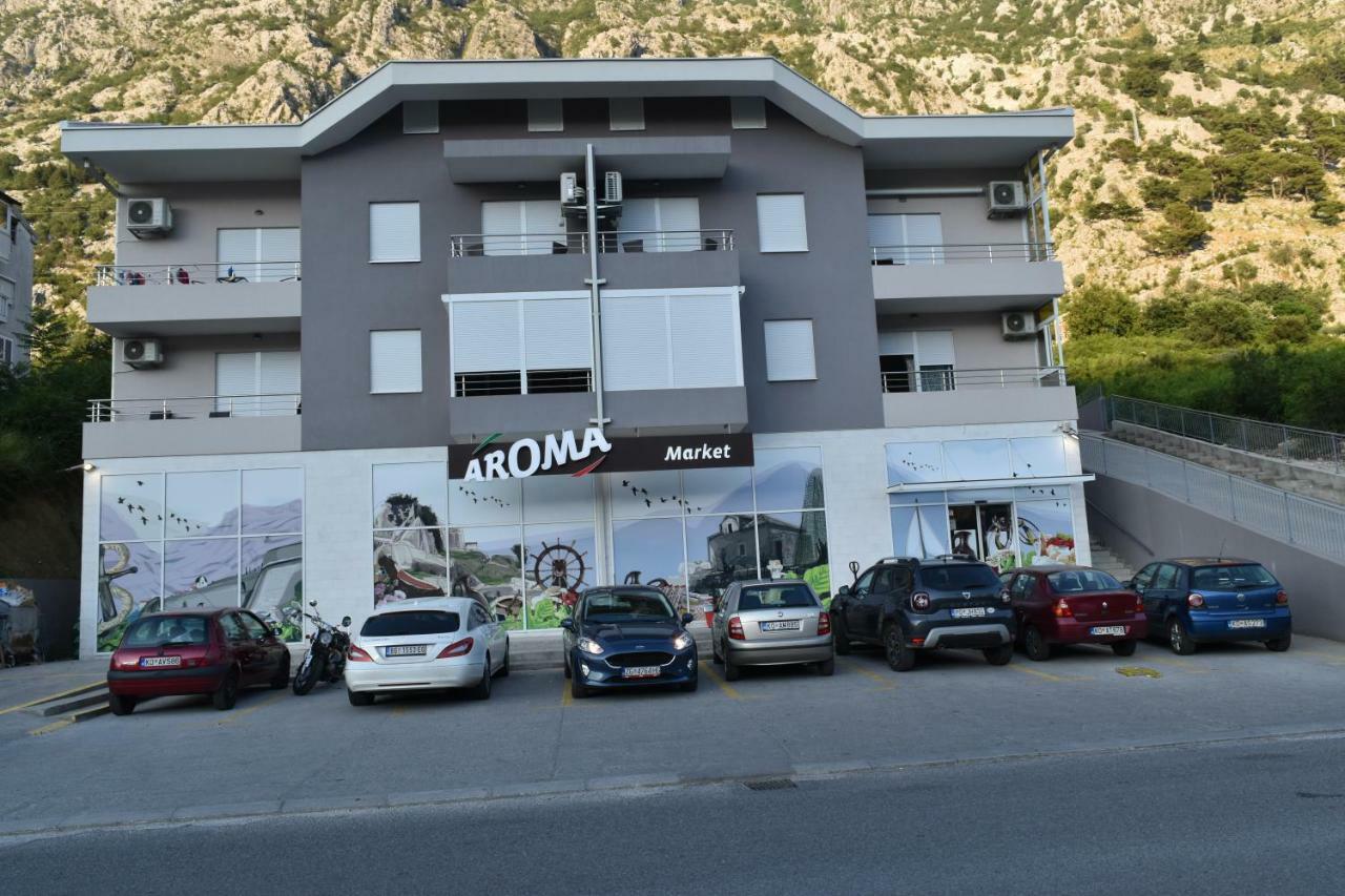 Apartments Sea View Kotor Extérieur photo