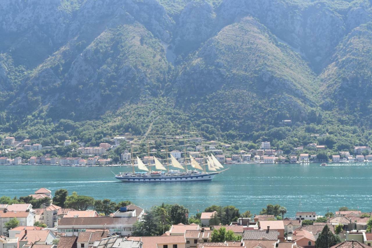 Apartments Sea View Kotor Extérieur photo