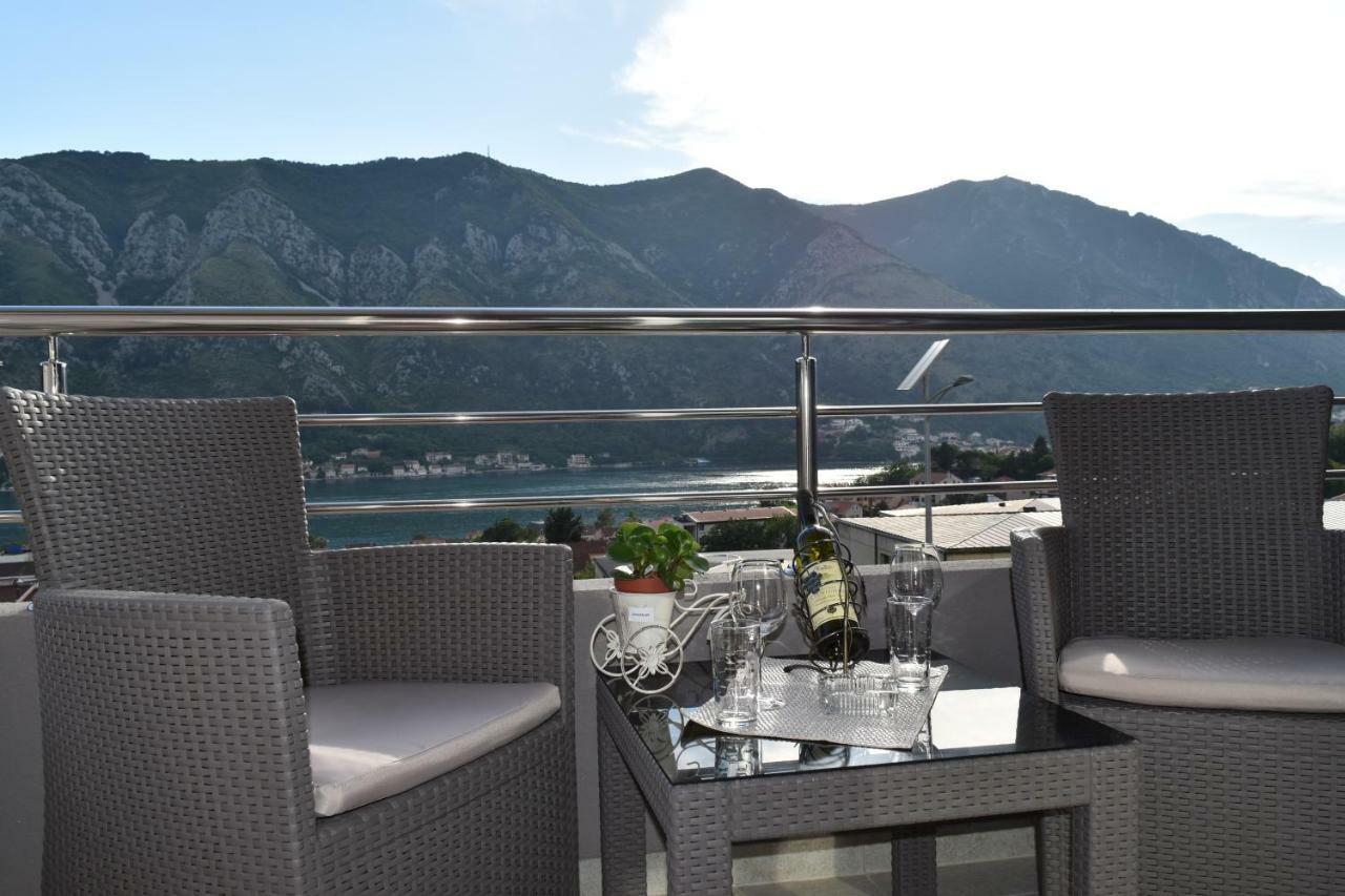 Apartments Sea View Kotor Extérieur photo