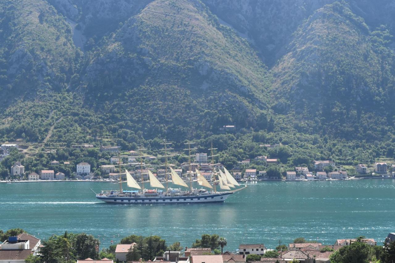 Apartments Sea View Kotor Extérieur photo